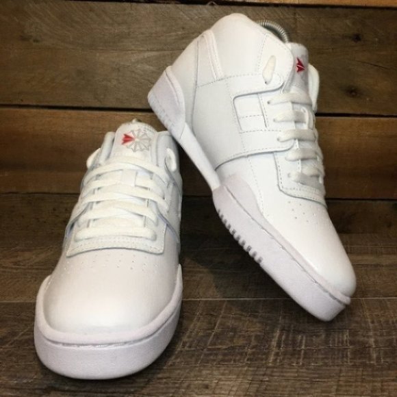 NEW Men’s Reebok Classic Mid OG Sneaker - Picture 6 of 9